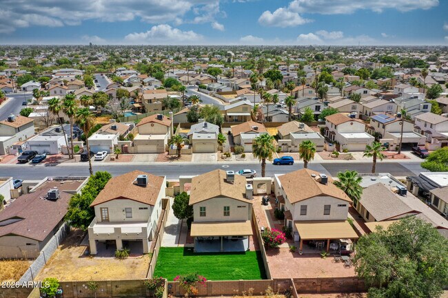 Building Photo - 4760 W Wahalla Ln