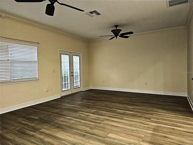 Building Photo - 13218 Fountainbleau Dr