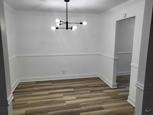 Building Photo - 2800 S Estates Rd