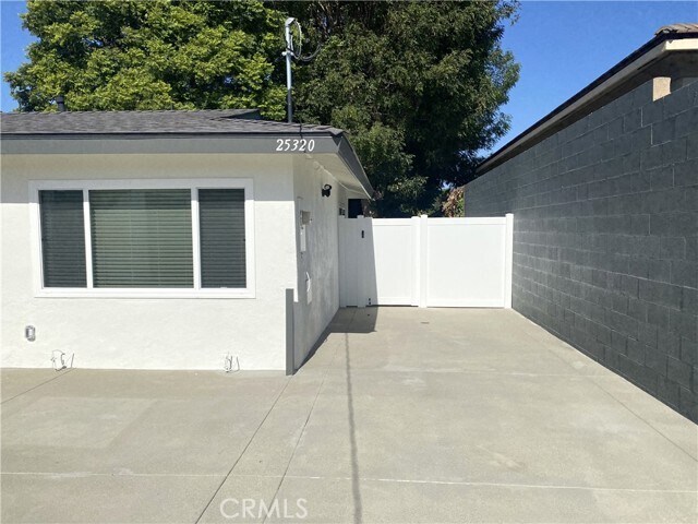 Building Photo - 25320 Cypress St