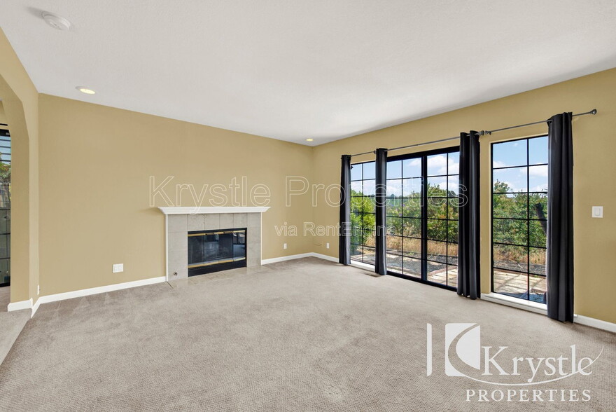 Building Photo - 152 Chesapeake Dr