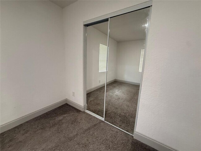 Building Photo - 13 Volusia Dr