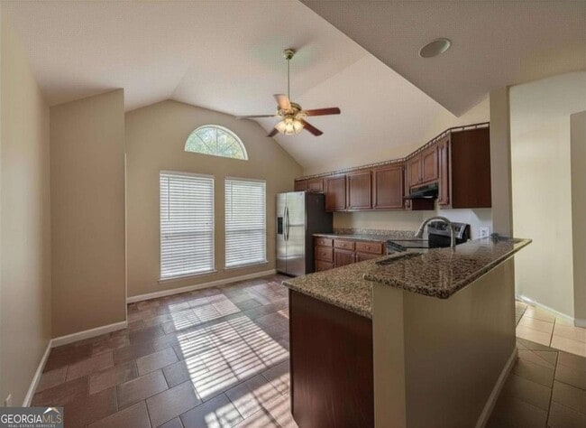 Building Photo - 108 Crestwood Ct
