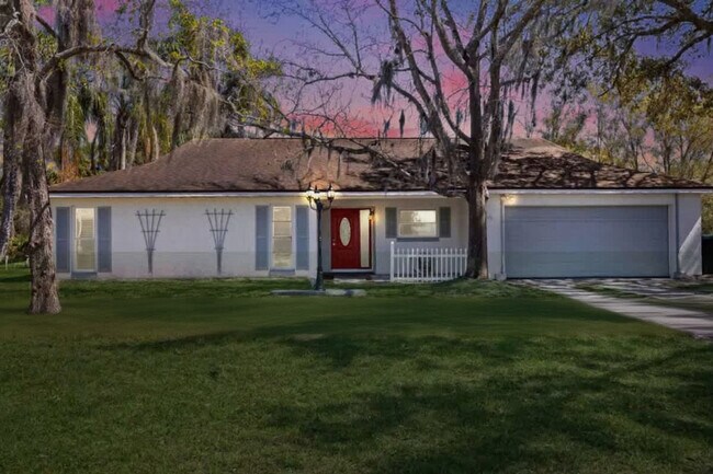 Building Photo - 12009 Florida Woods Ln