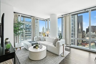 Building Photo - 117 W Wacker Dr