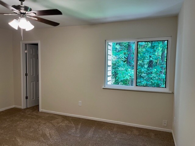 Building Photo - 6494 Bannor Ln
