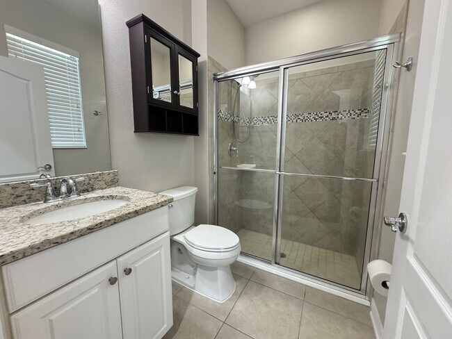 Building Photo - $300 off of a month of rent!! Experience the Epitome of Lakeside Luxury Living — For Rent in Narc...