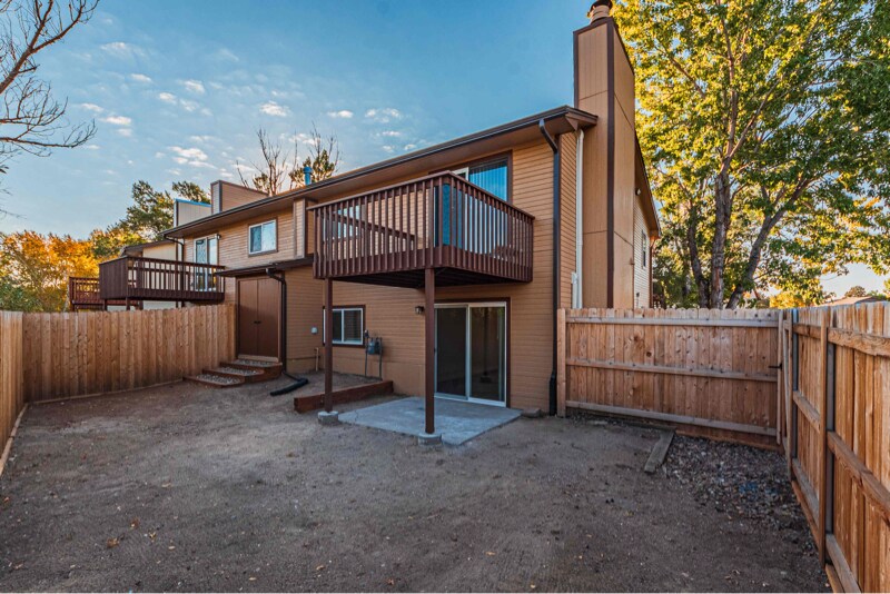 Building Photo - 6731 Dublin Loop W