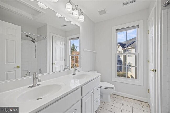 Building Photo - 18953 Longhouse Pl