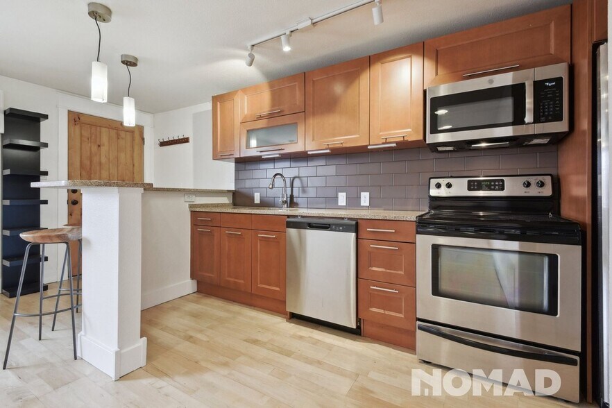 Building Photo - 195 S Pennsylvania St