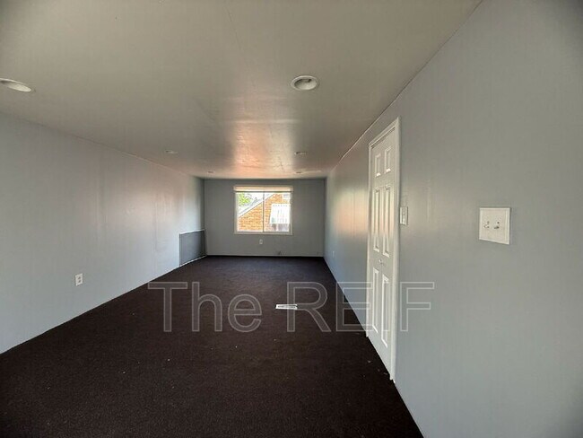 Building Photo - 13684 Wadsworth St
