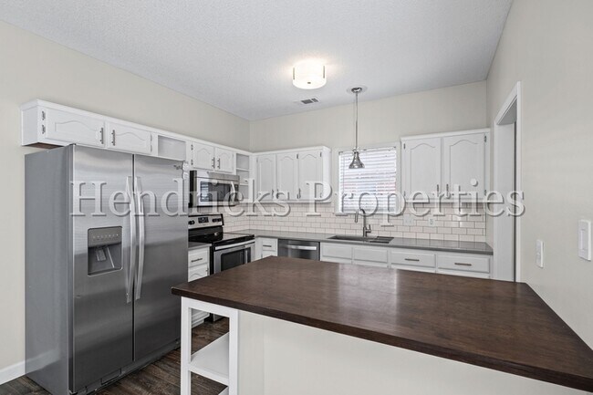 Building Photo - 8697 Citrus Bend Dr