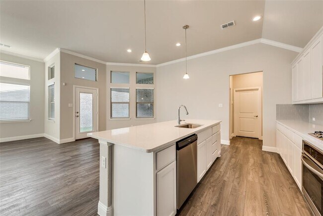 Building Photo - 725 Boardwalk Way