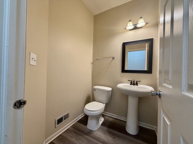 Building Photo - 367 Bertram Dr