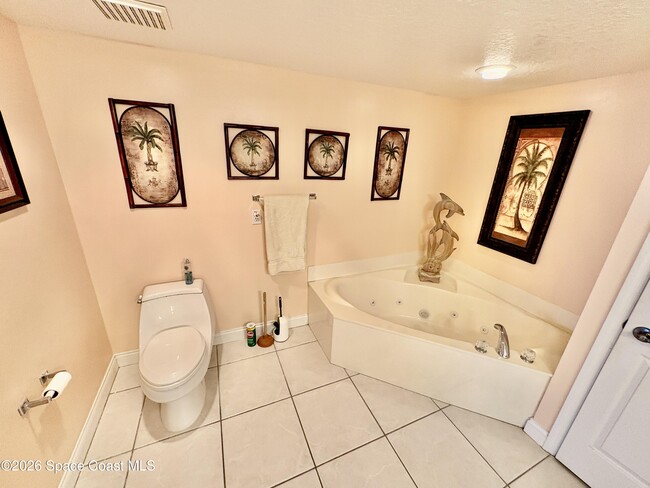 Building Photo - 701 Solana Shores Dr
