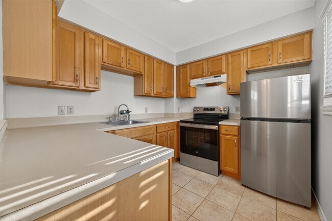 Building Photo - 2020 Huldy St