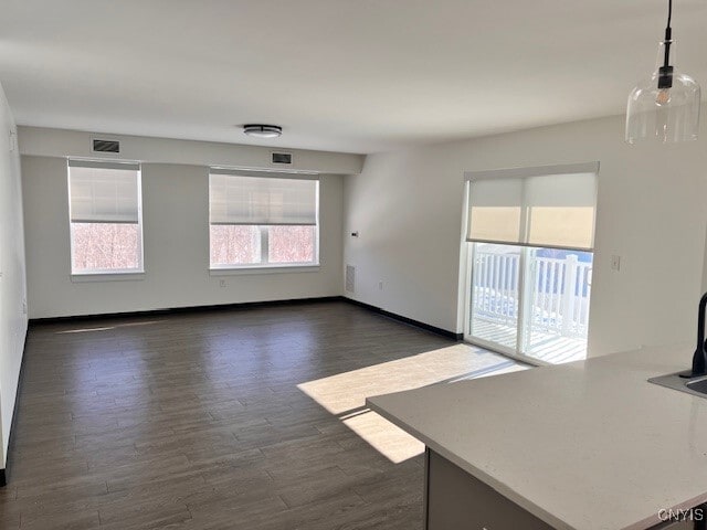 Building Photo - 22 Loso Dr