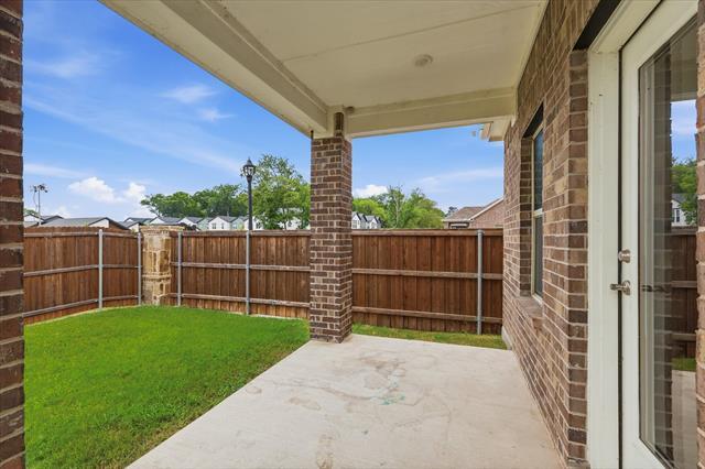 Building Photo - 1213 Birchwood Ln