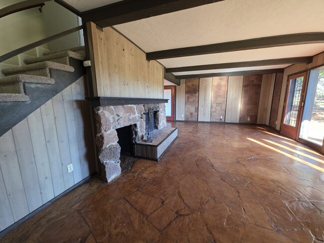 Building Photo - 5040 Wilson Hill Rd