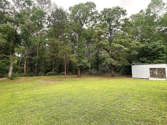 Building Photo - 560 Beverly Dr