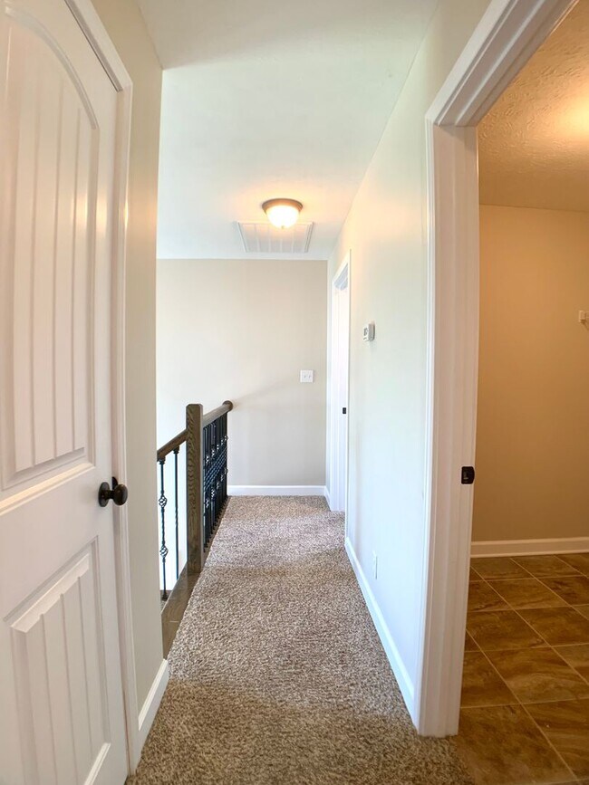 Building Photo - 1734 Ellie Piper Cir