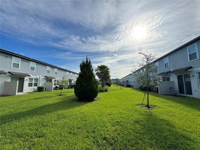 Building Photo - 413 Legacy Lp