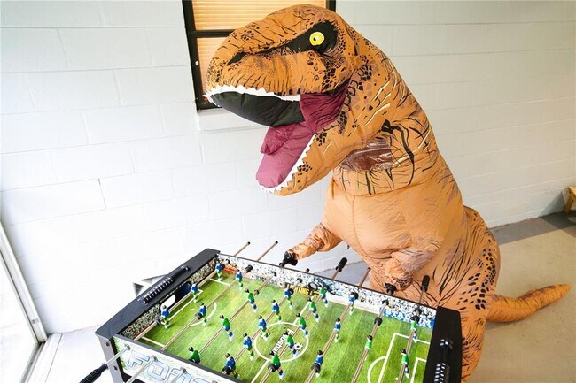 Building Photo - 2601 Bethaway Ave