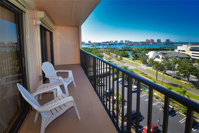 Building Photo - 51 Island Way