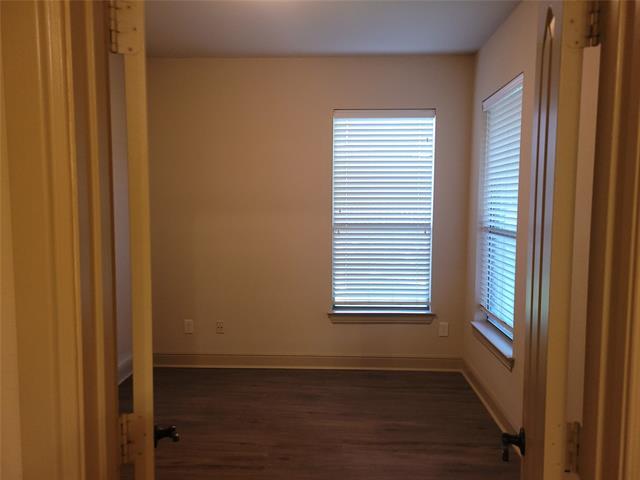 Building Photo - 5130 Southpoint Dr