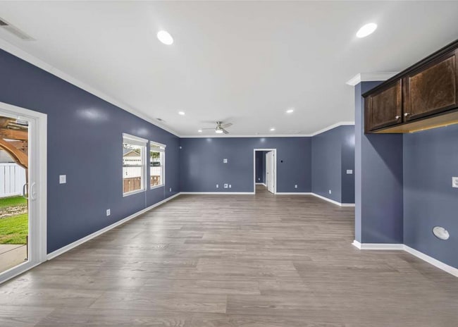 Building Photo - 7802 Hereford St