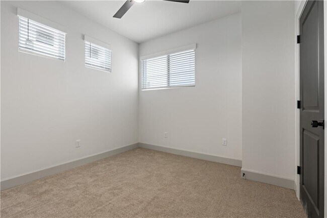 Building Photo - 1081 Whistler St