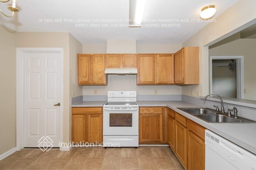 Building Photo - 96054 Morton Ln