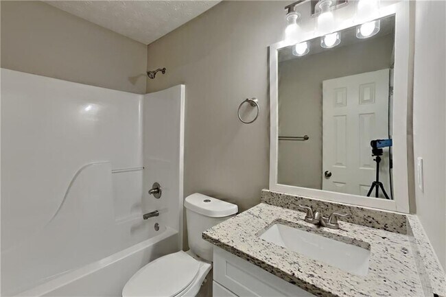 Building Photo - 3544 Willgrove Way