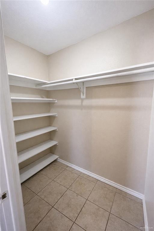 Building Photo - 13 South Dr