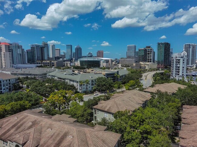 Building Photo - 606 Masthead Ct