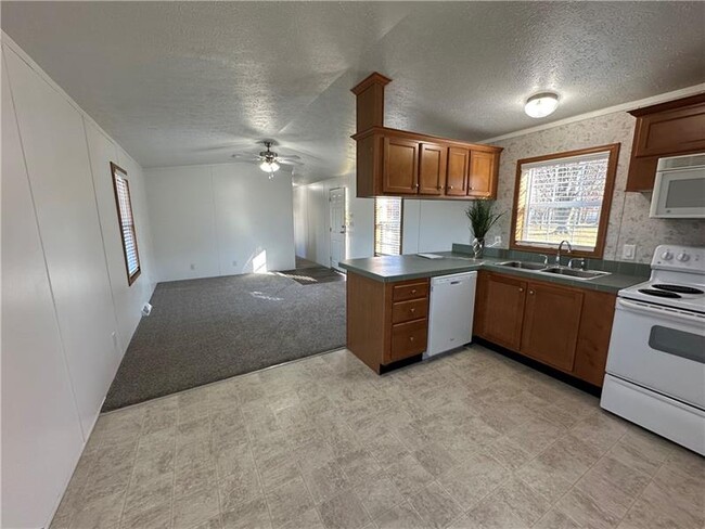 Building Photo - 707 Callery Rd