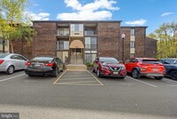 Building Photo - 7812 Hanover Pkwy