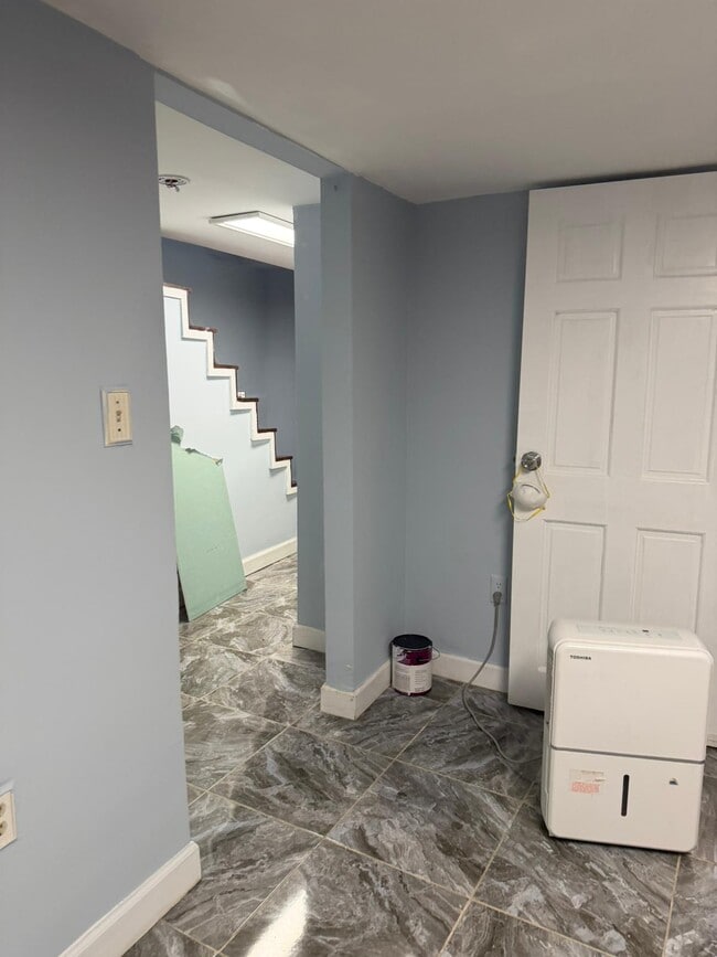 Building Photo - 72 Trenton St