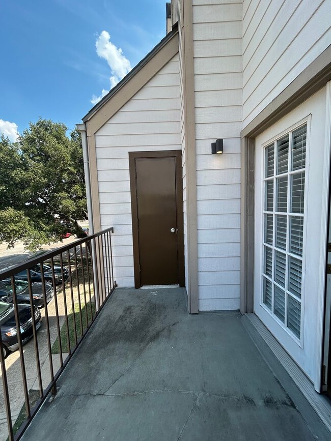 Building Photo - "Fort Worth Texas Homes for Rent"  Darling...