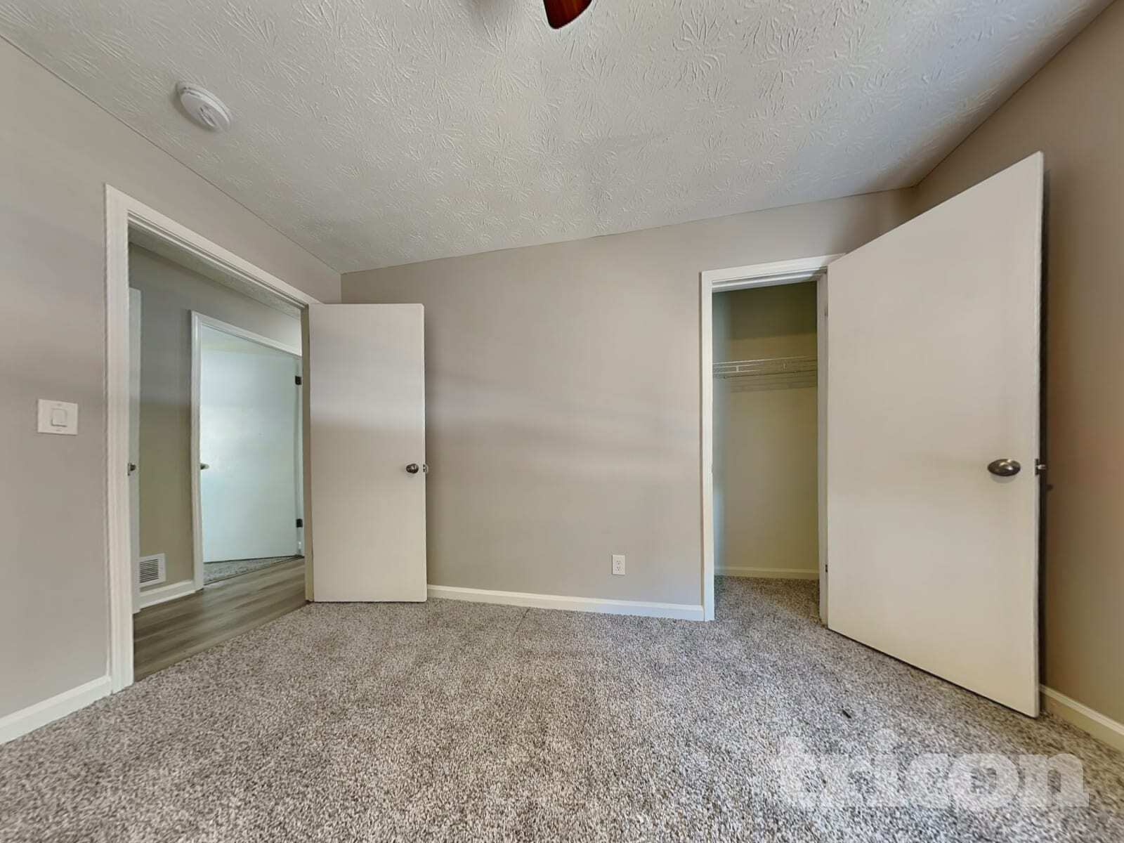 Building Photo - 2651 Pine Log Way