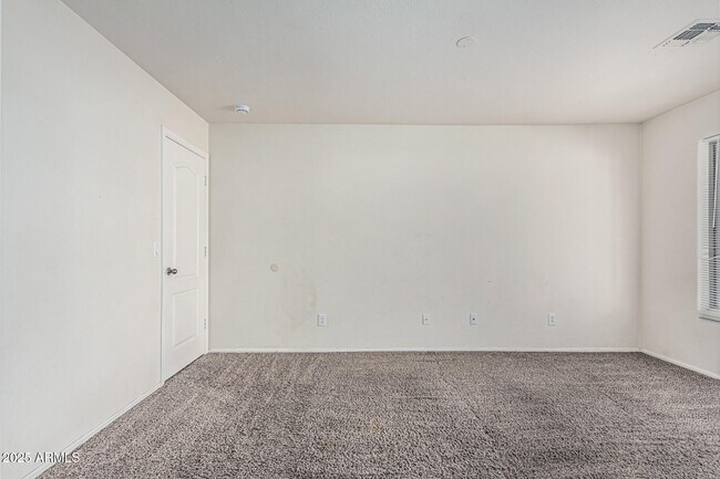 Building Photo - 16423 W Monroe St