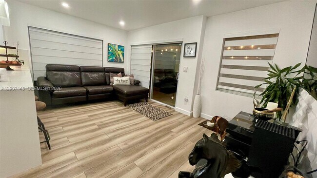 Building Photo - 1149 NW 126th Pl