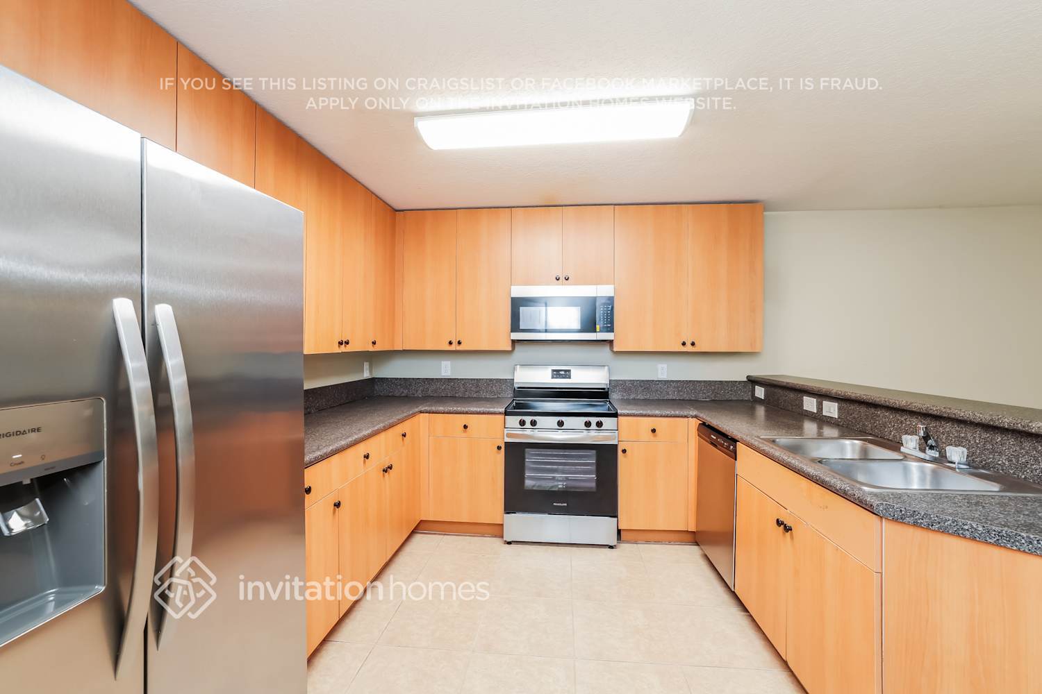 Building Photo - 541 Alejandro Ln