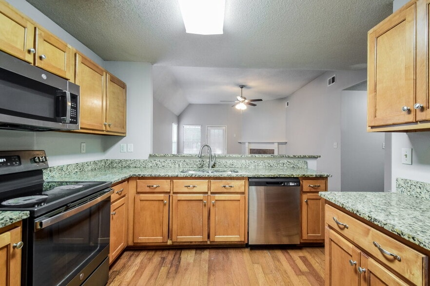 Building Photo - 5604 Corvin Ln