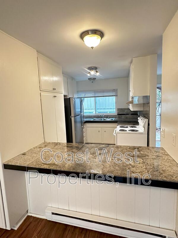 Building Photo - 2163 Mendocino Blvd