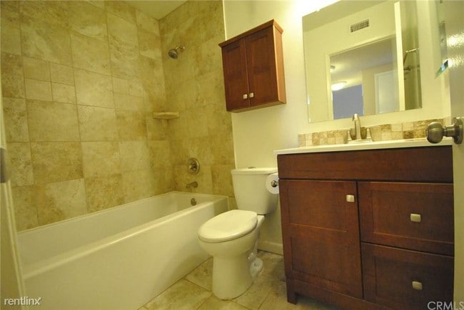 Building Photo - 2 br, 4 bath House - 2927 Gingerwood Cir