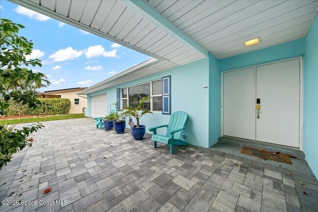 Building Photo - 316 S Dorset Dr