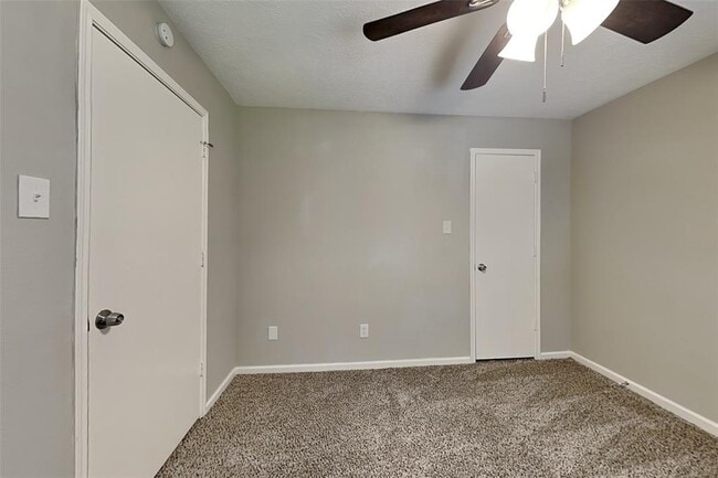 Building Photo - 14511 Cypress Falls Dr