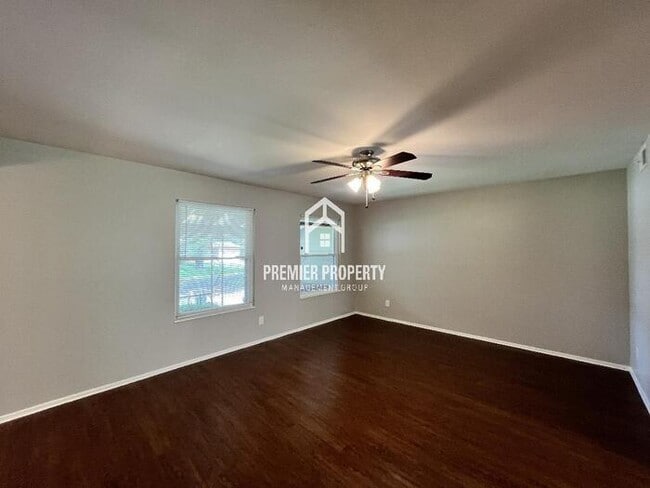 Building Photo - 2518 Rigsby Dr