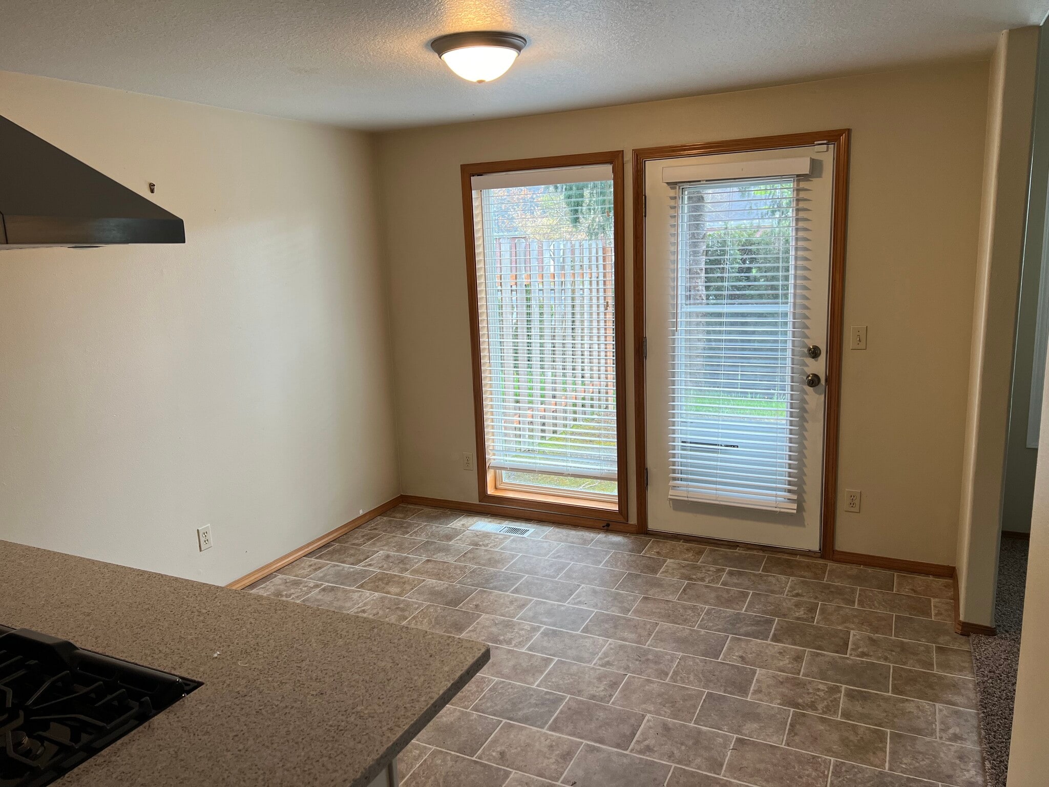 Building Photo - 20456 SW Midline Street